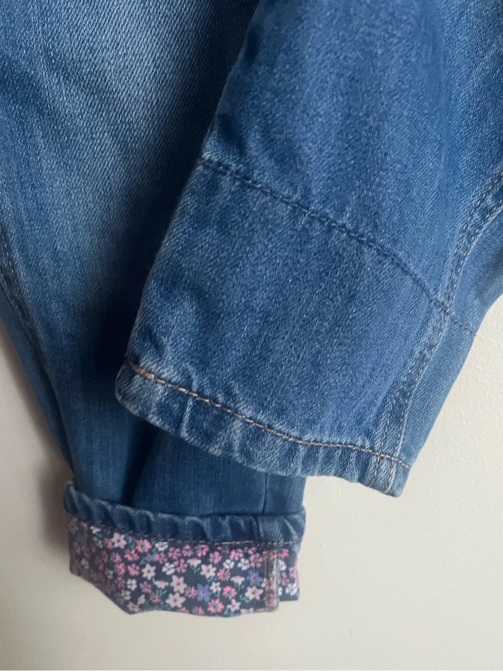OshKosh B'gosh Blue Denim Overalls with Floral Trim size 5T